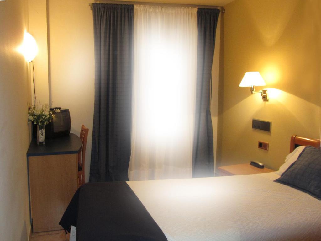 Hotel Villa De Utrillas Room photo
